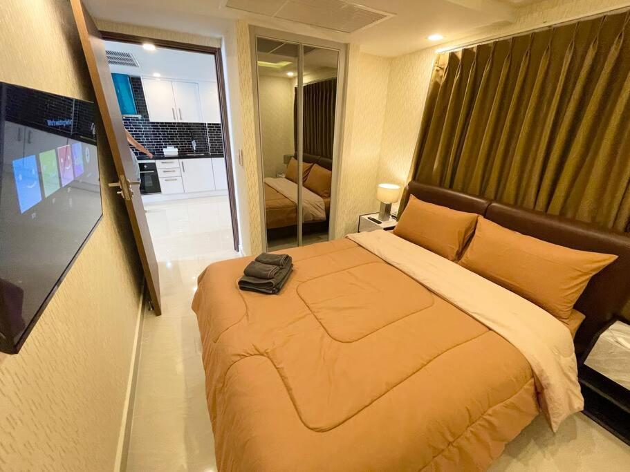 Large Luxury, Pool View, Grand Avenue, E202 Appartement Pattaya