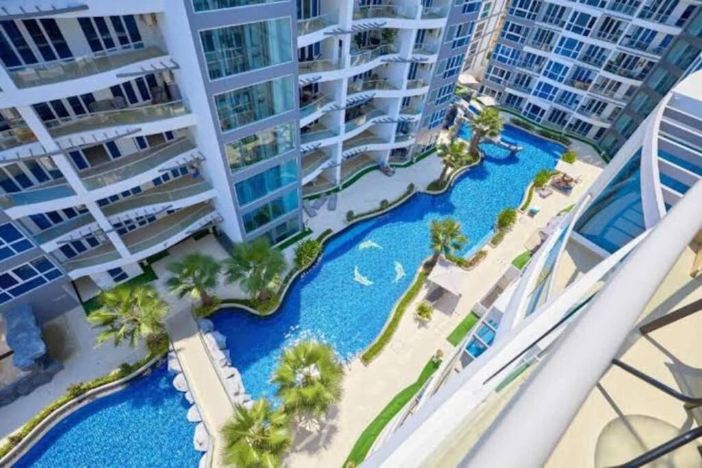 Large Luxury, Pool View, Grand Avenue, E202 Appartement Pattaya